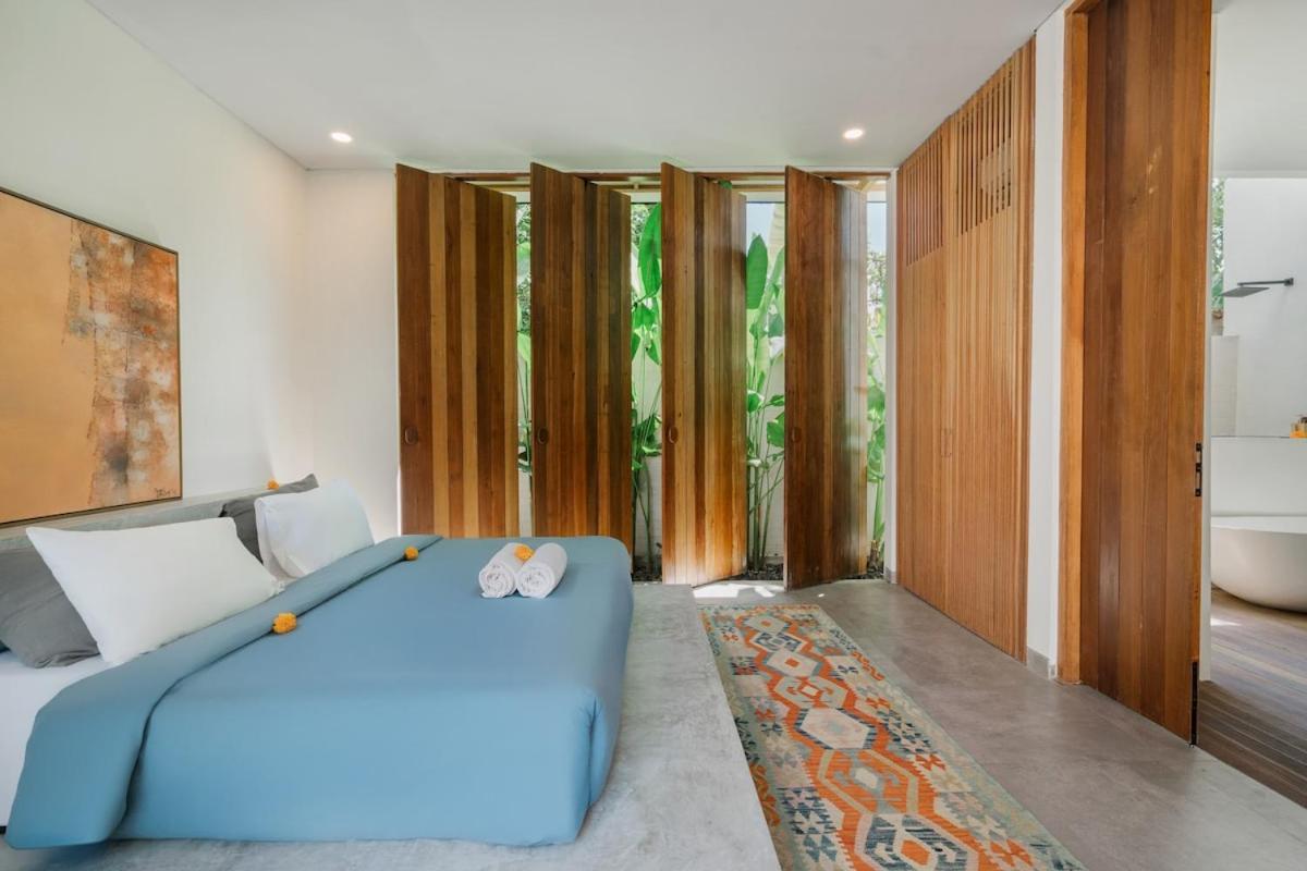 Kanan - Stylish 2br Private Pool Villa Seminyak (Bali)